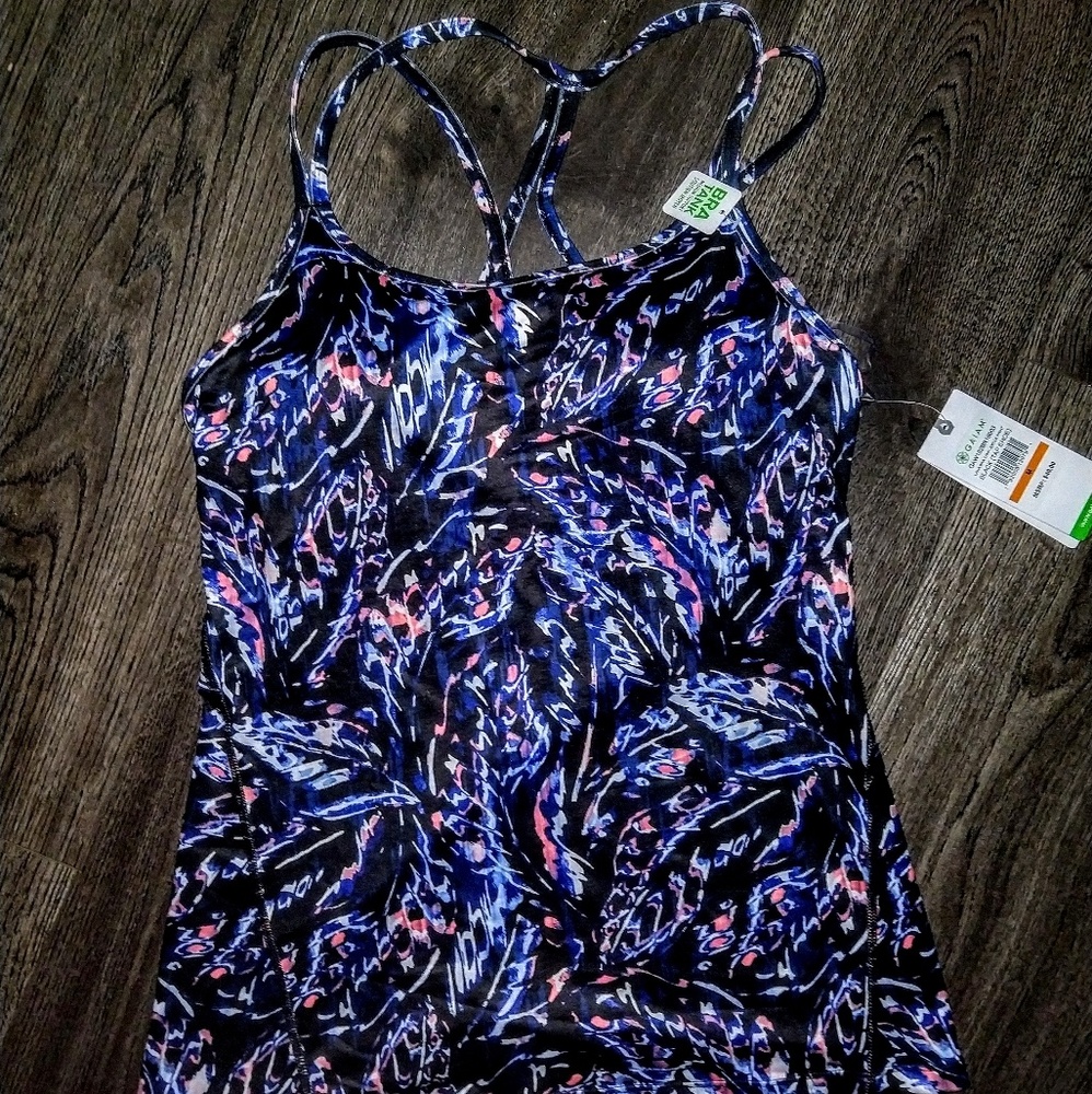 GALAM SIZE M BLACK YOGA TANK TOP MSRP $40.00